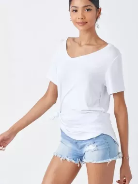 Claire Scoop Neck Basic Tee